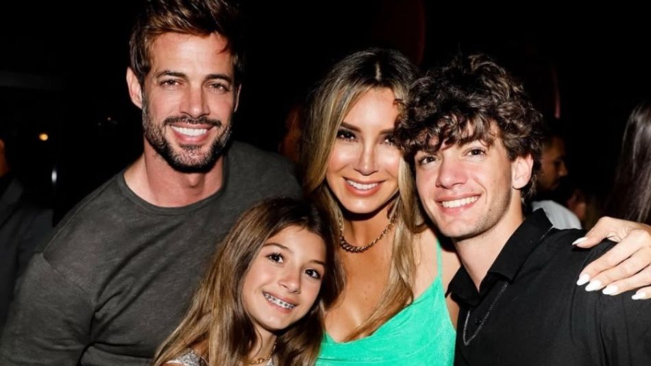 William Levy y Elizabeth Gutiérrez junto a sus hijos, Christopher y Kailey
