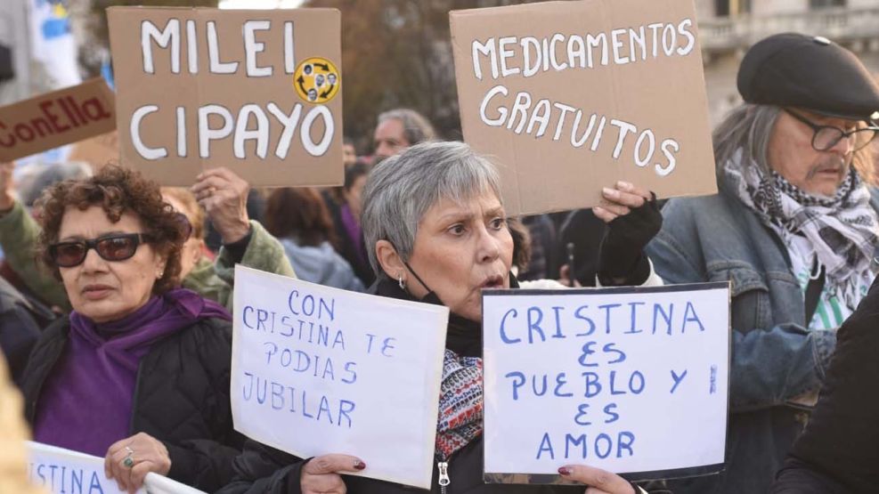 Marcha de la cámpora y los jubilados20250611