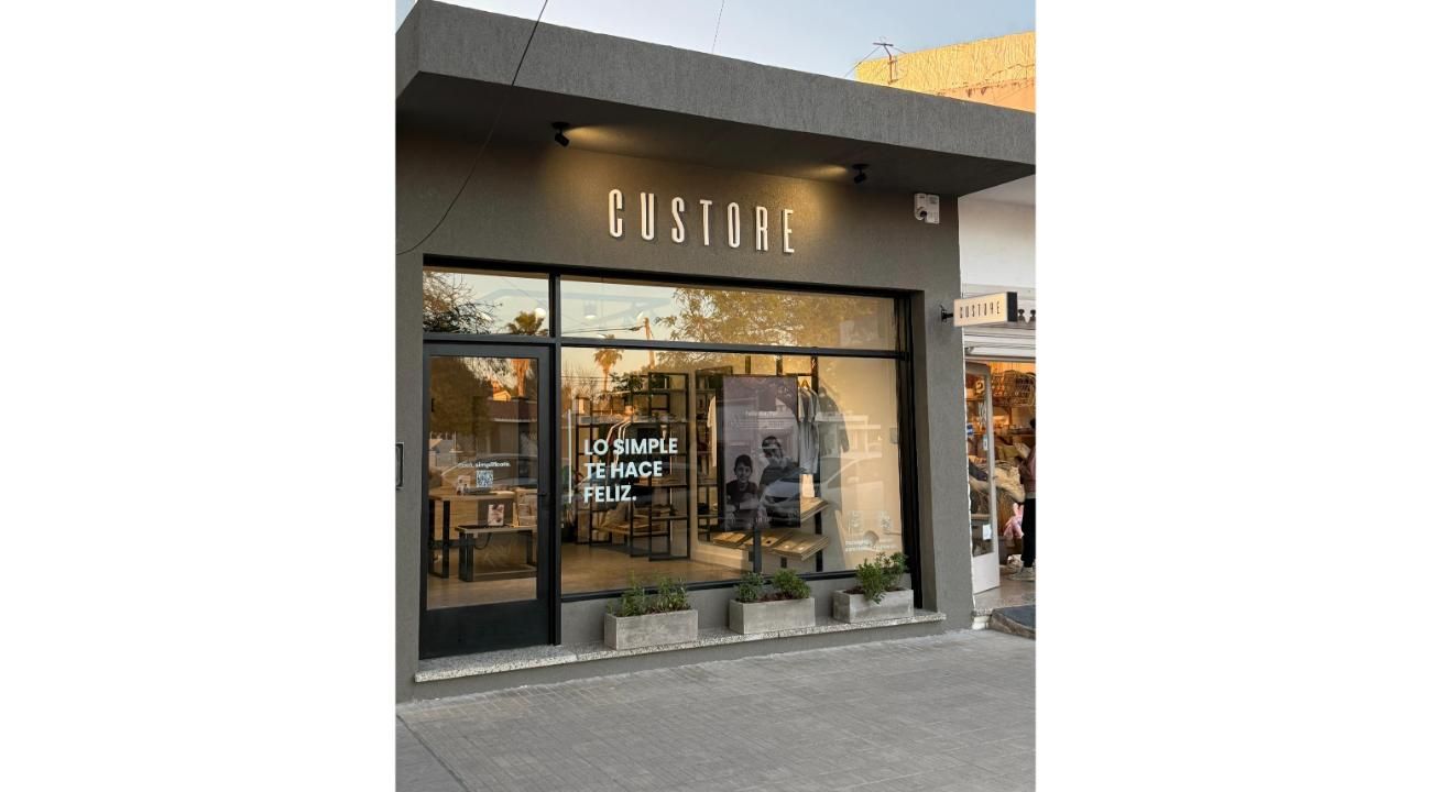 CUSTORE