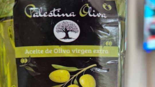 La ANMAT prohibió la comercialización de una marca de aceite de oliva y otra de harina por estar "falsamente rotuladas”