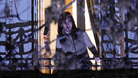 Cristina Fernández de Kirchner, balcony, buenos aires apartment, STOCK