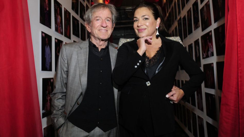 Claribel Medina y Pablo Alarcón en +Caras