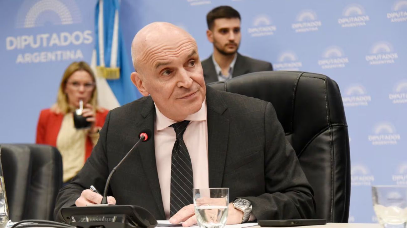 Espert cuestionó las listas de Fuerza Patria: "Son todos la misma mierda" |  Perfil