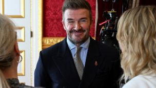 El ex capitán de fútbol de Inglaterra e ícono de la moda David Beckham