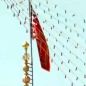 Tras el ataque de Israel, Irán izó la "bandera roja de la venganza": qué significa y cuándo se usa