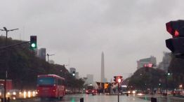 Ciclogénesis invernal en el AMBA: a qué hora empieza la lluvia y cuál es la máxima para este martes 15 de juli... - Image 3
