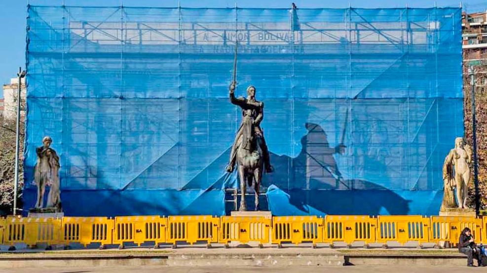 14_06_2025_bolivar_monumento_gzagcba_g