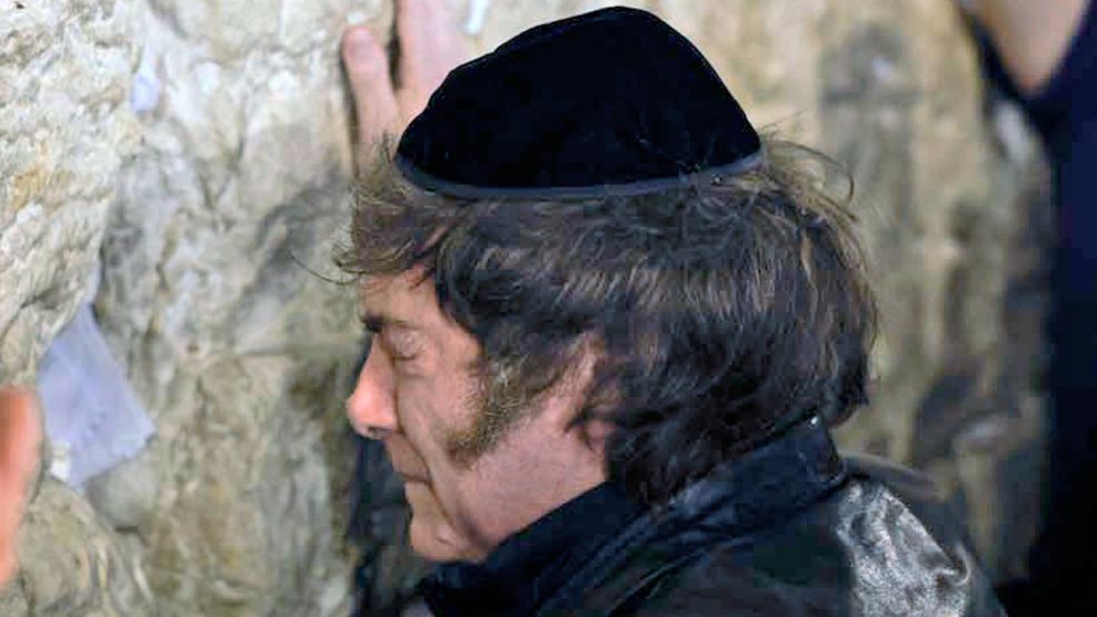 150625_milei_muro_lamentos_afp_g