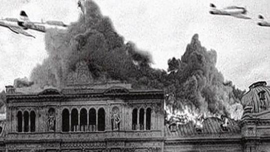 Bombardeo sobre la Plaza de Mayo