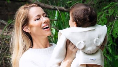 La modelo se sinceró sobre el camino que recorre con su bebé, y reflexionó sobre la maternidad. 