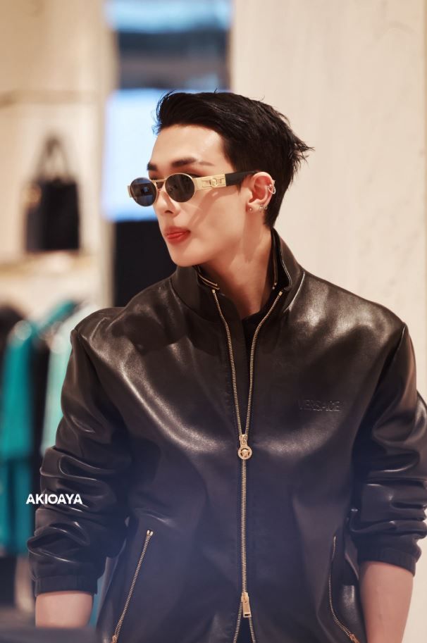 Hyunjin para Versace 