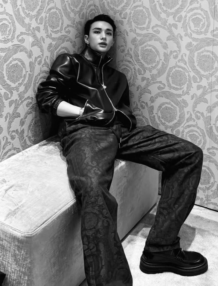 Hyunjin para Versace 