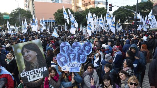 Marcha contra la condena a Cristina Kirchner