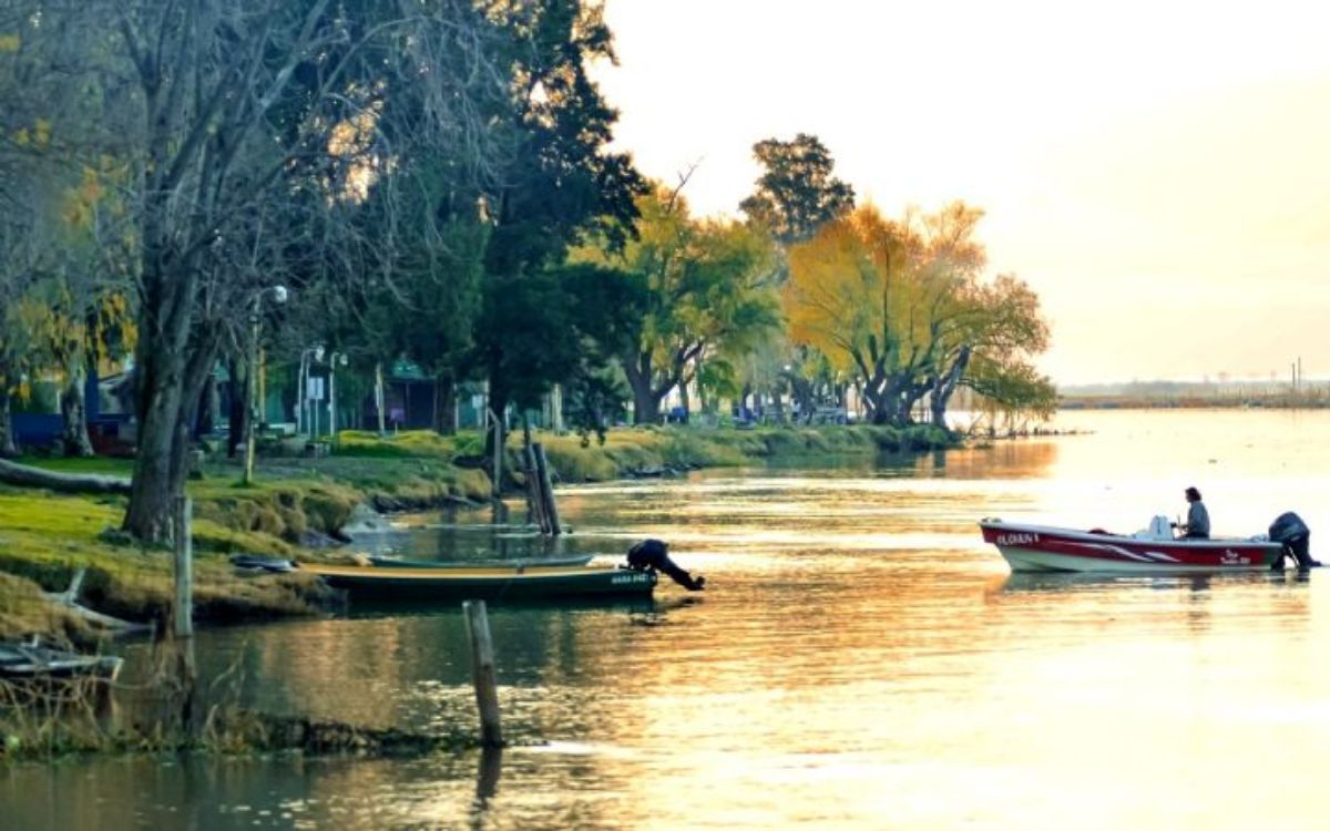 Escapada en tren: el pueblo más antiguo de Buenos Aires para un finde largo y disfrutar de su paisaje | Perfil