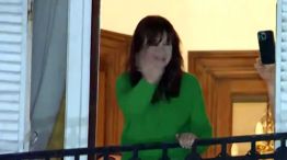 Cristina Fernandez de Kirchner saliendo al balcon 20250619