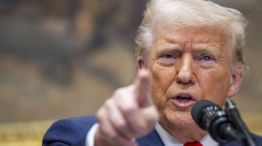 Trump controlará redes sociales de estudiantes extranjeros que pidan visa F-1