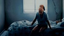El impactante trhiller psicológico que es un éxito mundial en Netflix e ideal para ver un feriado: de qué trata