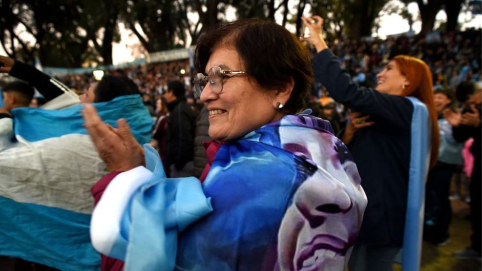 20250620 Banderazo por Cristina Kirchner en Parque Lezama