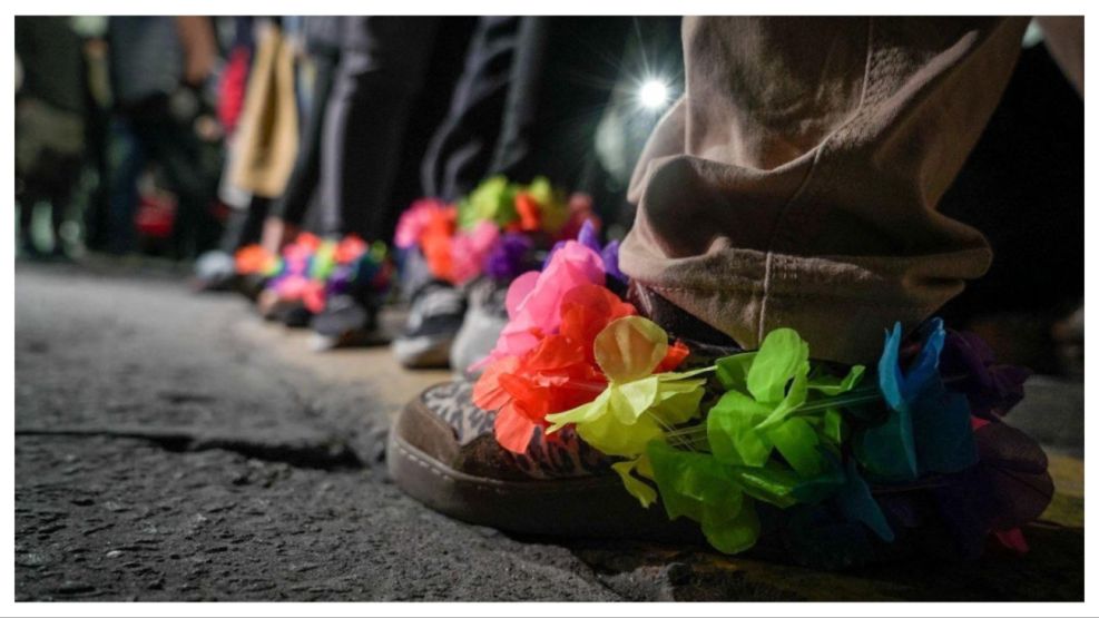 Tobillera de flores por CFK