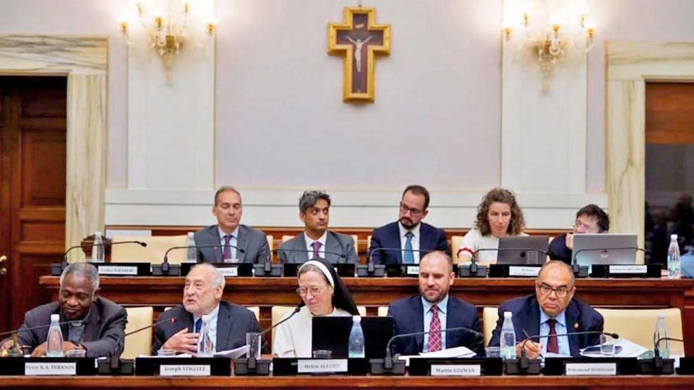 210625_parolin_vaticano_deuda_guzman_cedoc_g