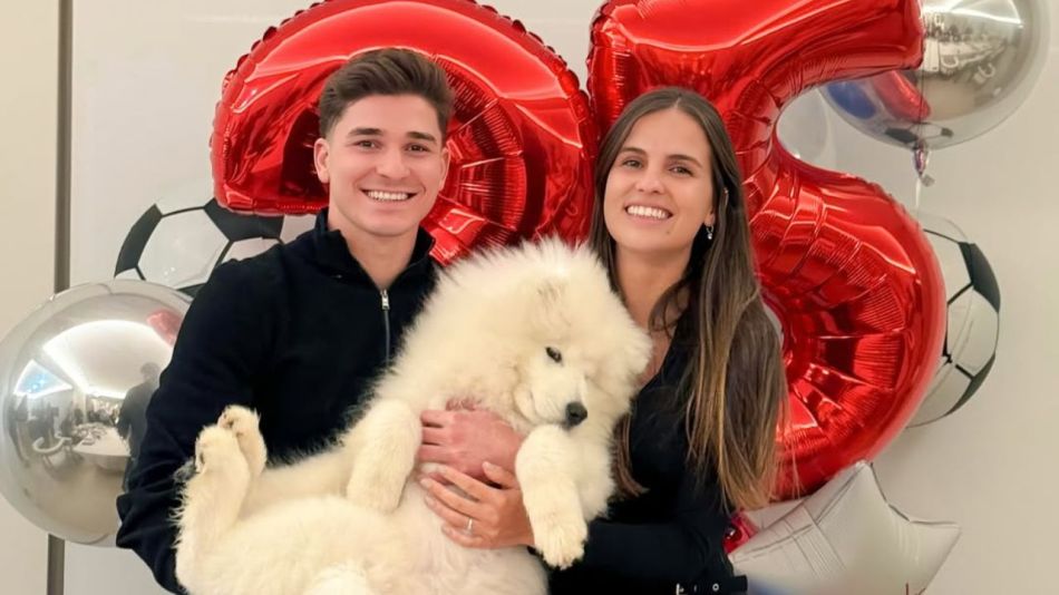 Julián Álvarez y María Emilia Ferraro 