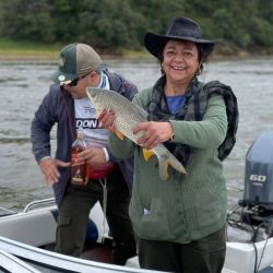 La Fiesta Provincial de la Boga y el Pacú no solo celebra la pesca, sino que se afianza como un evento integral, sostenible y de alto impacto turístico, con gran interés también de pescadores de provincias vecinas como Misiones, y de países como Brasil y Paraguay.
