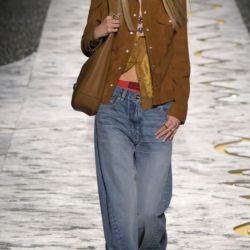 Jeans hasta el piso