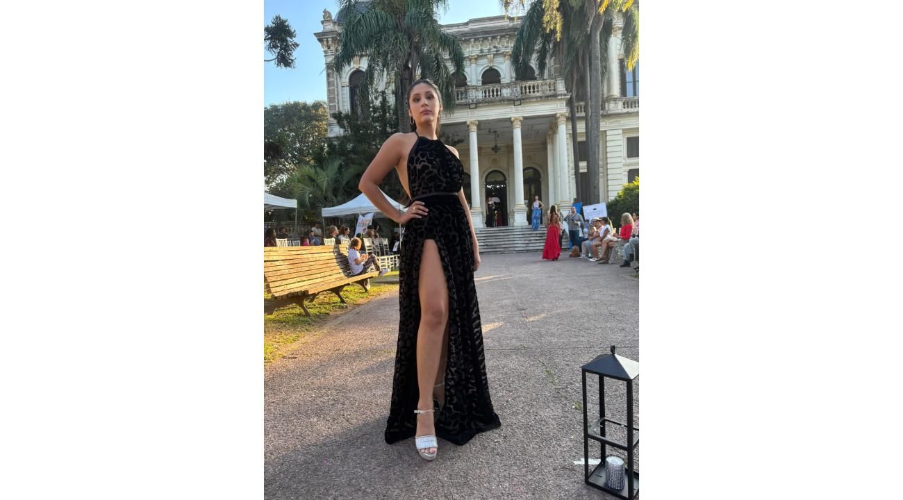 Ragazza Models agency deslumbró con un desfile inolvidable en el Palacio de Villa Hortensia.