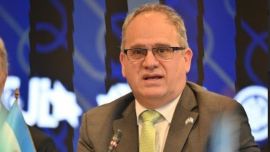 Embajador de Israel confirma que el Mossad fue clave para detectar el lugar de reunión de Jamenei previo al bombardeo