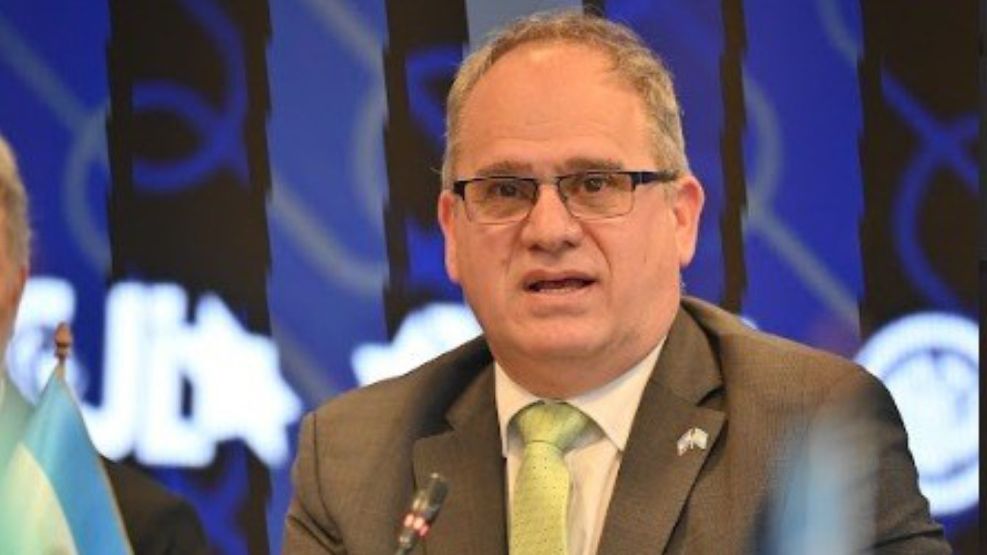 Eyal Sela