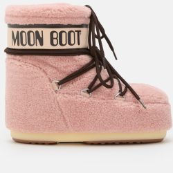 Moon boots