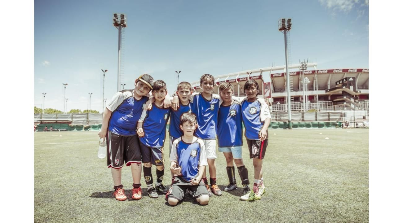 LinkSolution y Pequeños Pasos: Uniendo Esfuerzos para Transformar el Futuro