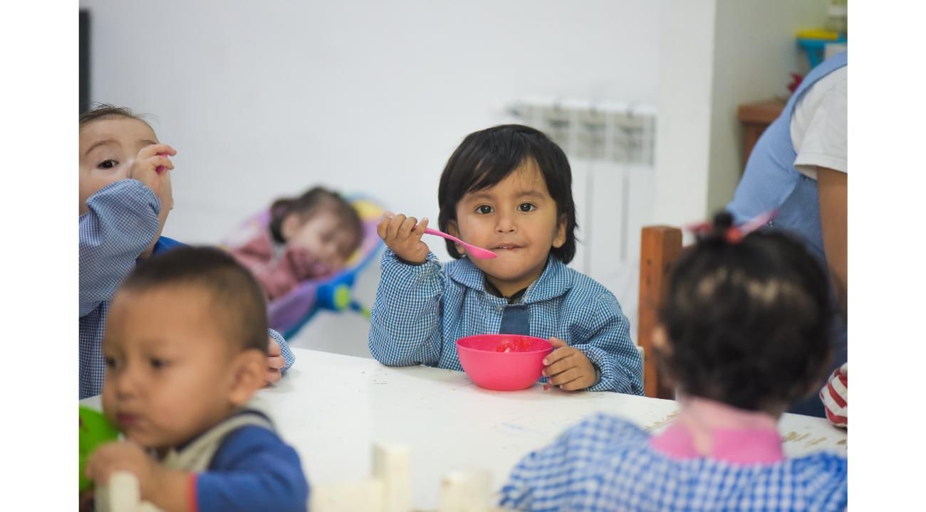 LinkSolution y Pequeños Pasos: Uniendo Esfuerzos para Transformar el Futuro