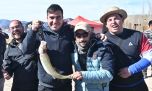 Superó los 50 cm el pejerrey ganador en el dique Cuesta Del Viento
