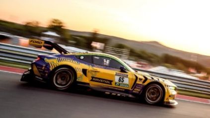 El Mustang GT3 de Ford gana en las 24 Horas de Nürburgring 2025
