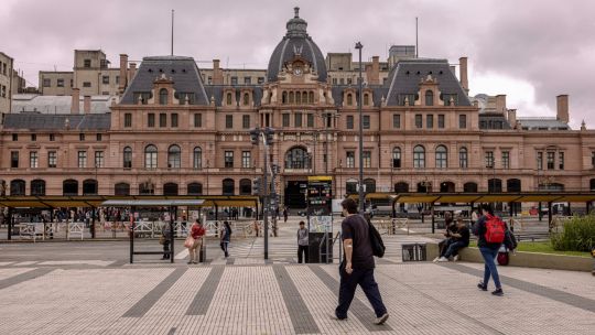 Constitución train station