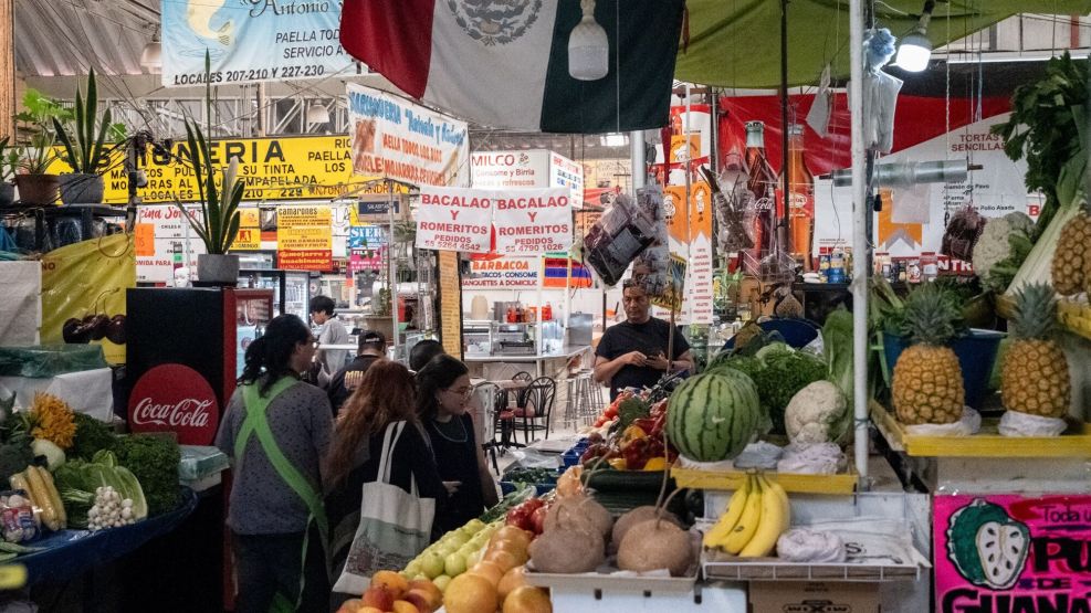 Mexico Inflation Exceeds Forecast, Breaching Top Of Target Range