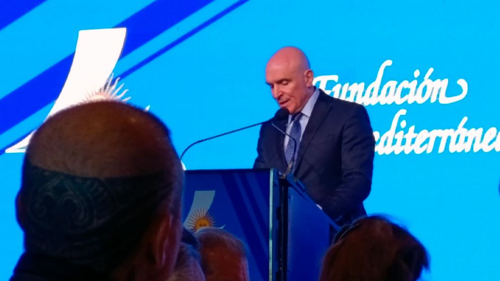 Espert en la Fundación Mediterránea