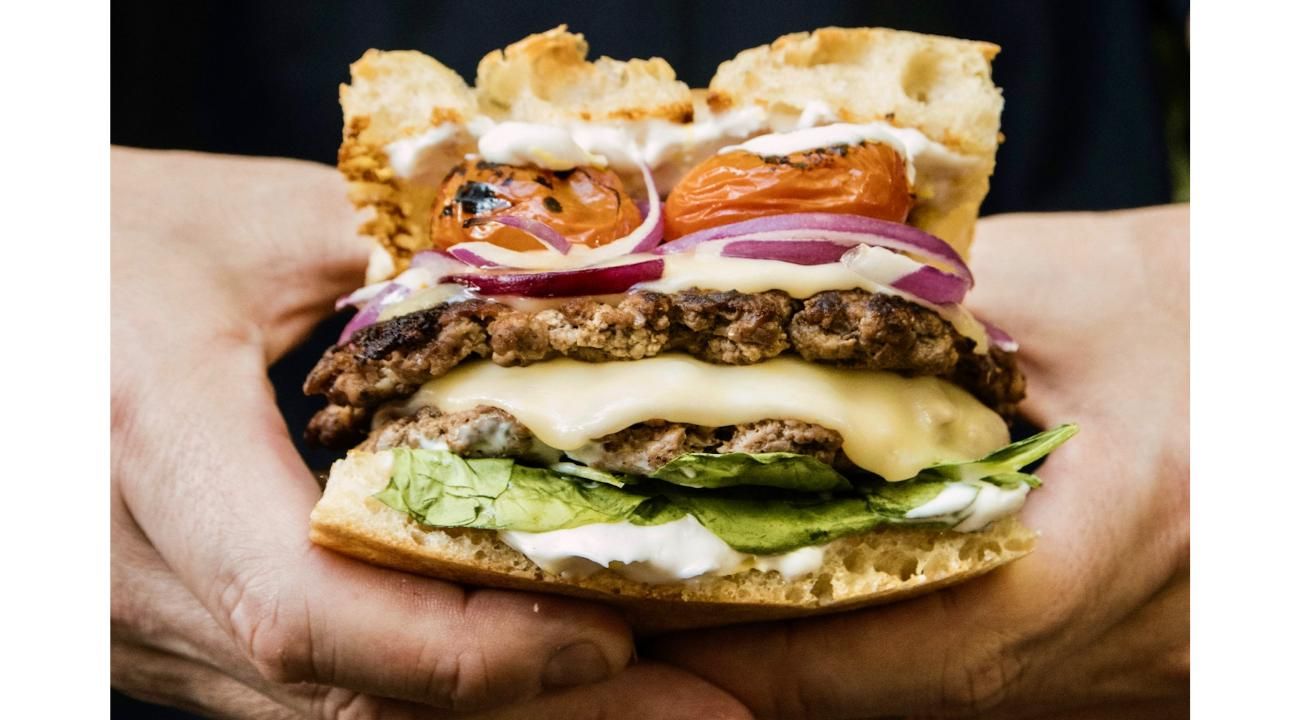 La Gloria: los sándwiches de autor que nacieron en un acto escolar.