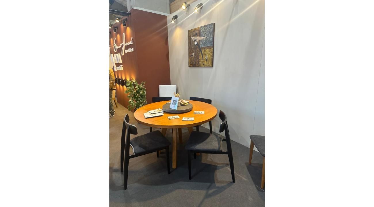 San José Muebles presenta su nueva línea de mesas: el complemento perfecto para sus históricas sillas