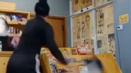 Una joven destrozó el buffet universitario en el que trabajaba.