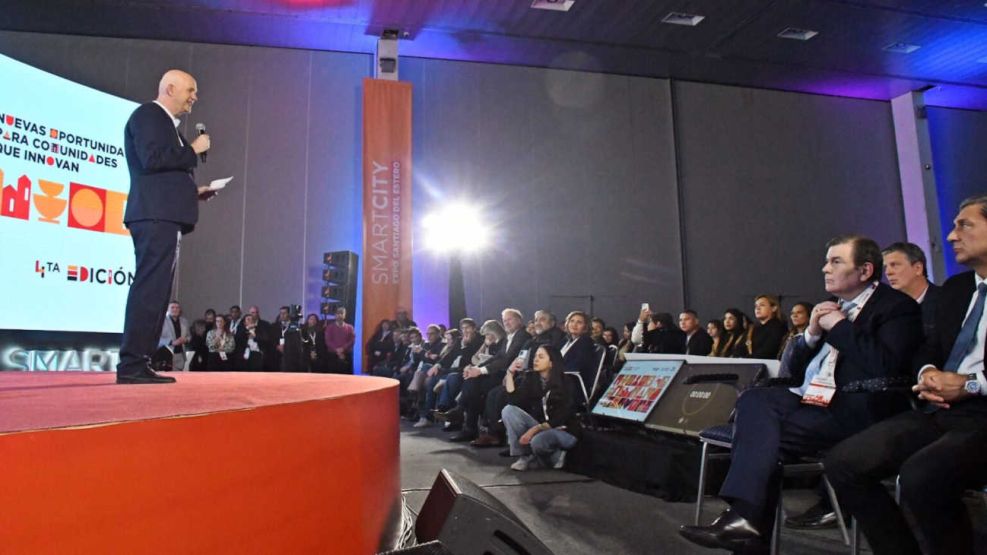 Yerba Buena presentó su programa educativo para adultos mayores en Smart City – Santiago del Estero - Image 2
