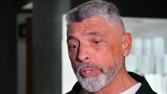 CARLOS ALONSO