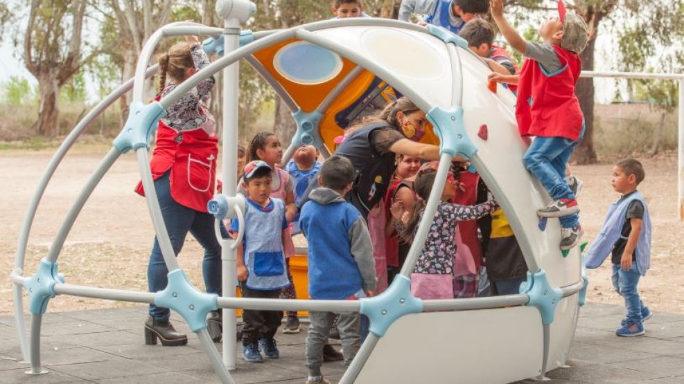 28-6-2025-Domos Bunge y Born