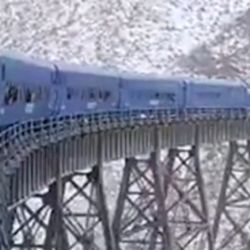 La nieve sorprendió a los pasajeros del Tren a las Nubes en Salta.