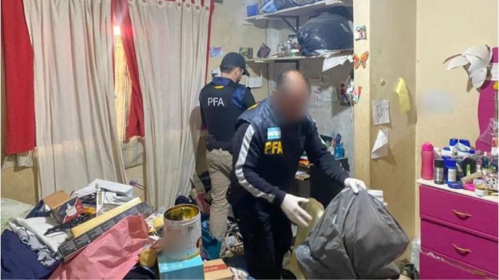 Operativo Friend's: desbaratan una red de pedófilos 