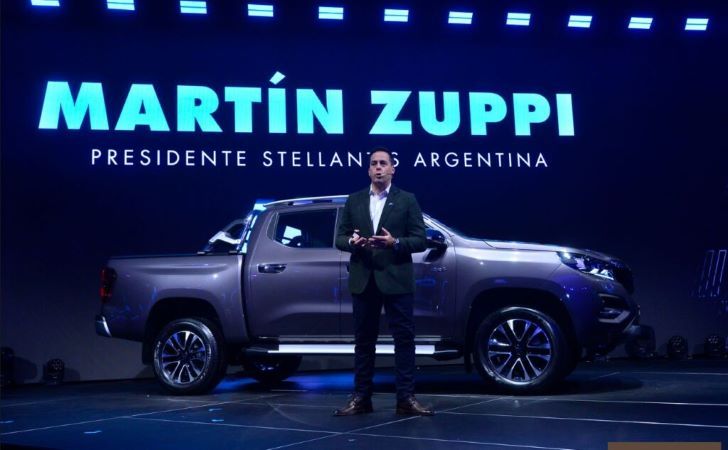 FIAT TITANO. El presidente de Stellantis en el lanzamiento oficial del nuevo modelo.