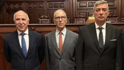 Después de la condena a CFK, los supremos le apuntaron a Macri por el Correo.