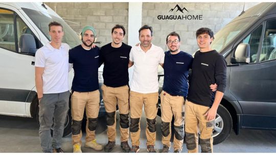 Guaguahome: Transformamos vehículos en hogares sobre ruedas