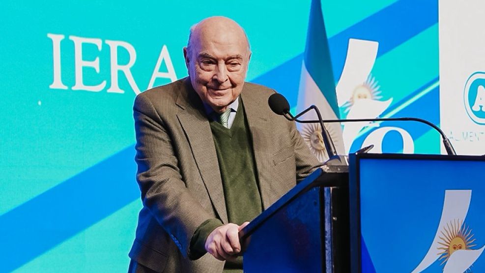 Domingo Cavallo en la Fundación Mediterránea